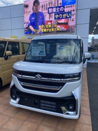 新型スペーシアカスタムの展示車入ってきました✨（山口市・防府市・山陽小野田市・下関市・周南市）